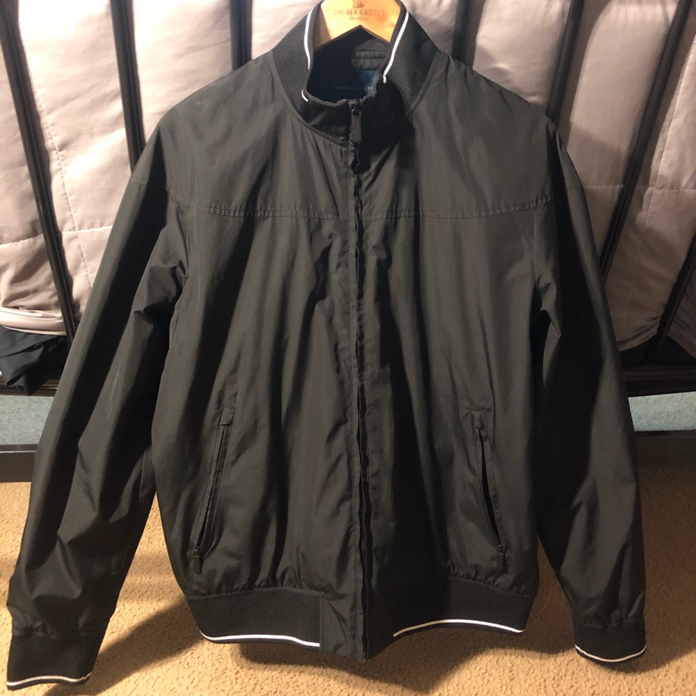 Perry Ellis windbreaker jacket
